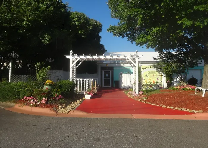 Express Inn And Suites